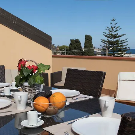 Apartment Eucaliptus Sea View Lägenhet Avola